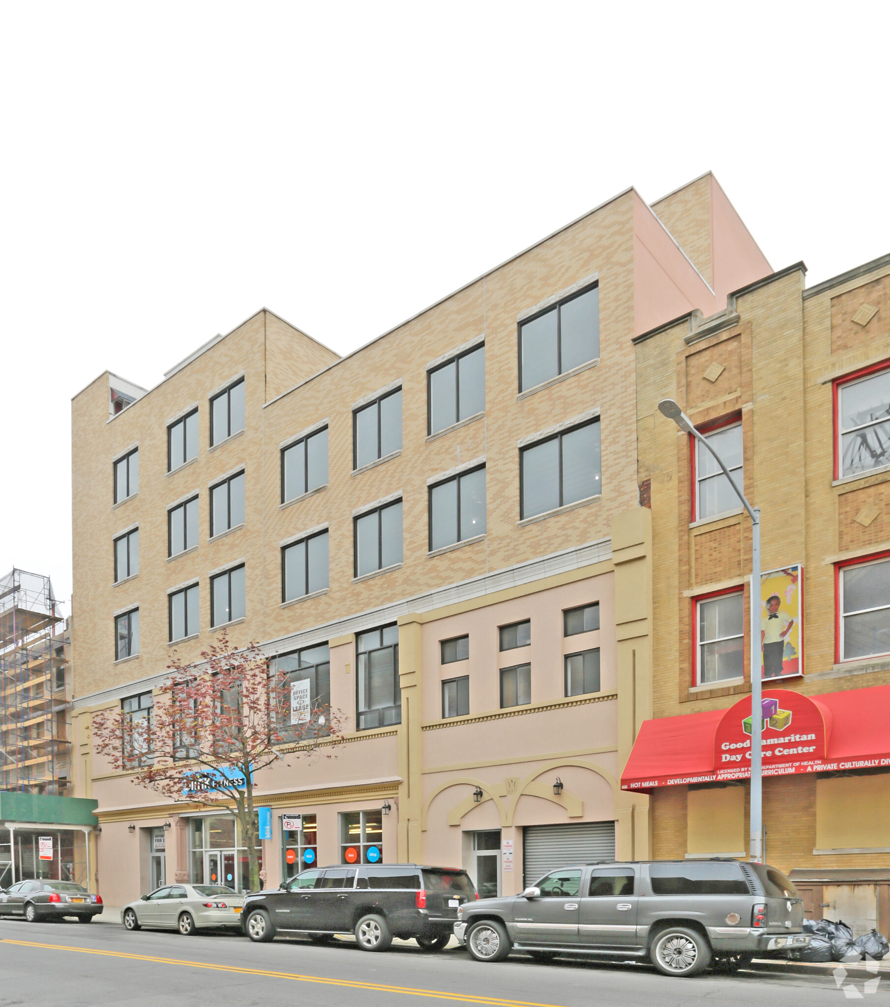 1000 Gates Ave, Brooklyn, NY for sale Primary Photo- Image 1 of 1