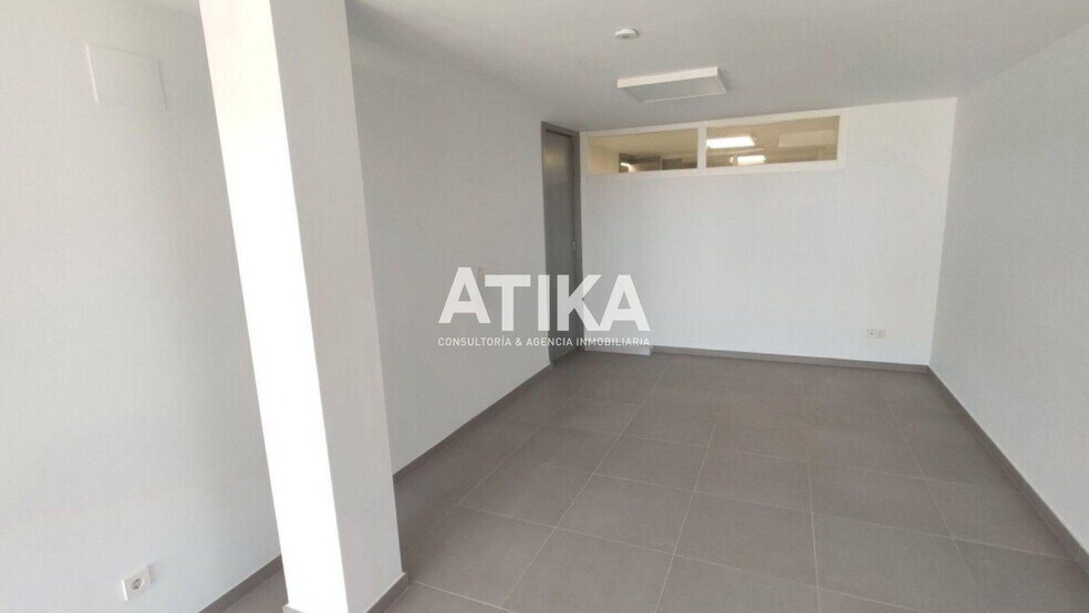 Office in Ontinyent, Valencia for lease - Interior Photo - Image 1 of 7