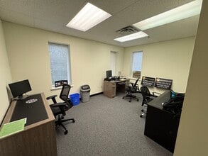 20 E 2nd Ave, Conshohocken, PA for lease Building Photo- Image 2 of 11