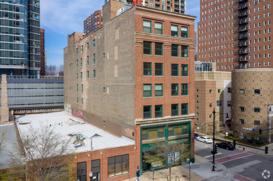 900 S Wabash Ave, Chicago, IL à louer - Photo du bâtiment - Image 3 de 4