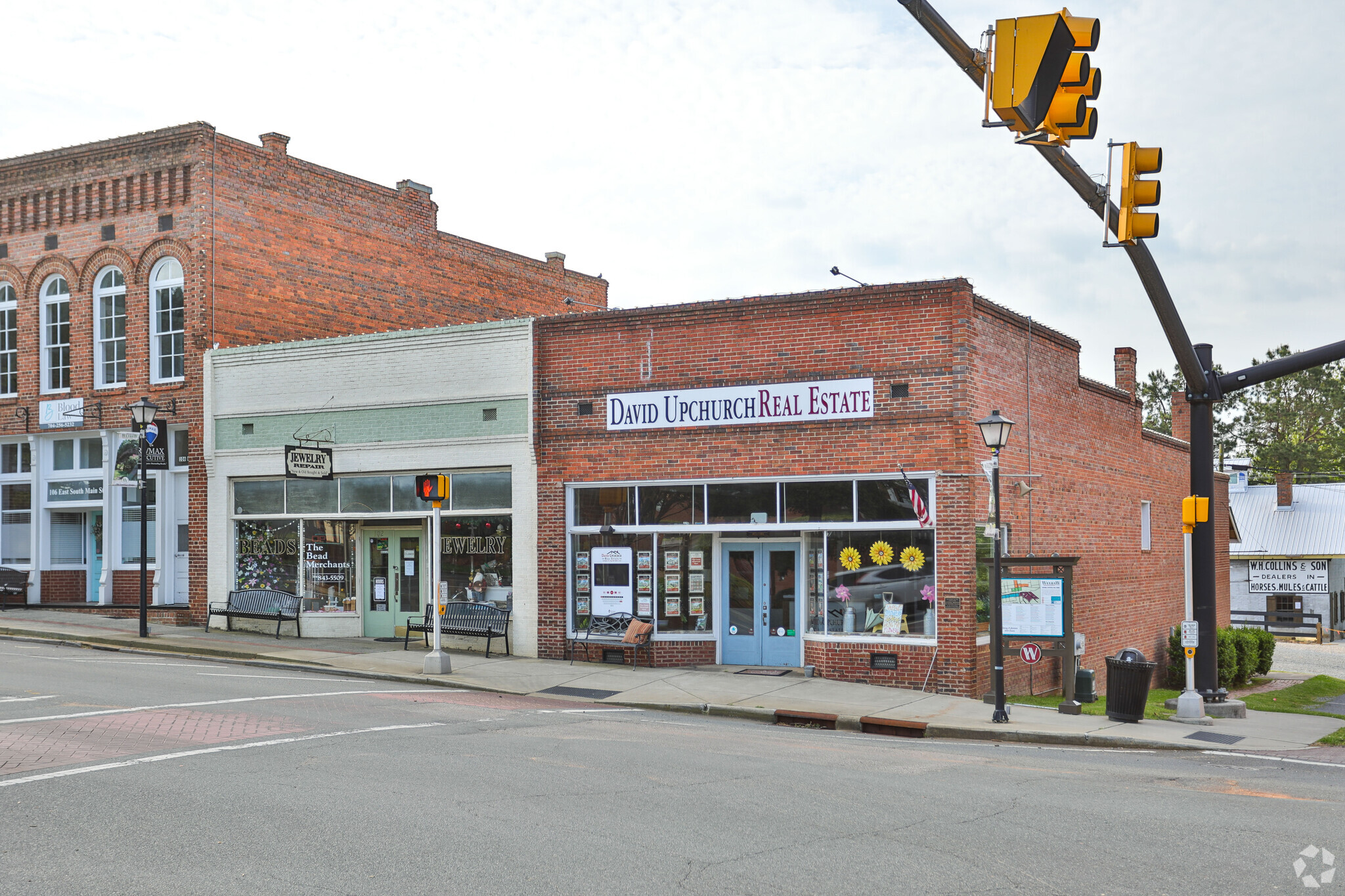 100-102 E South Main St, Waxhaw, NC à vendre Photo principale- Image 1 de 1