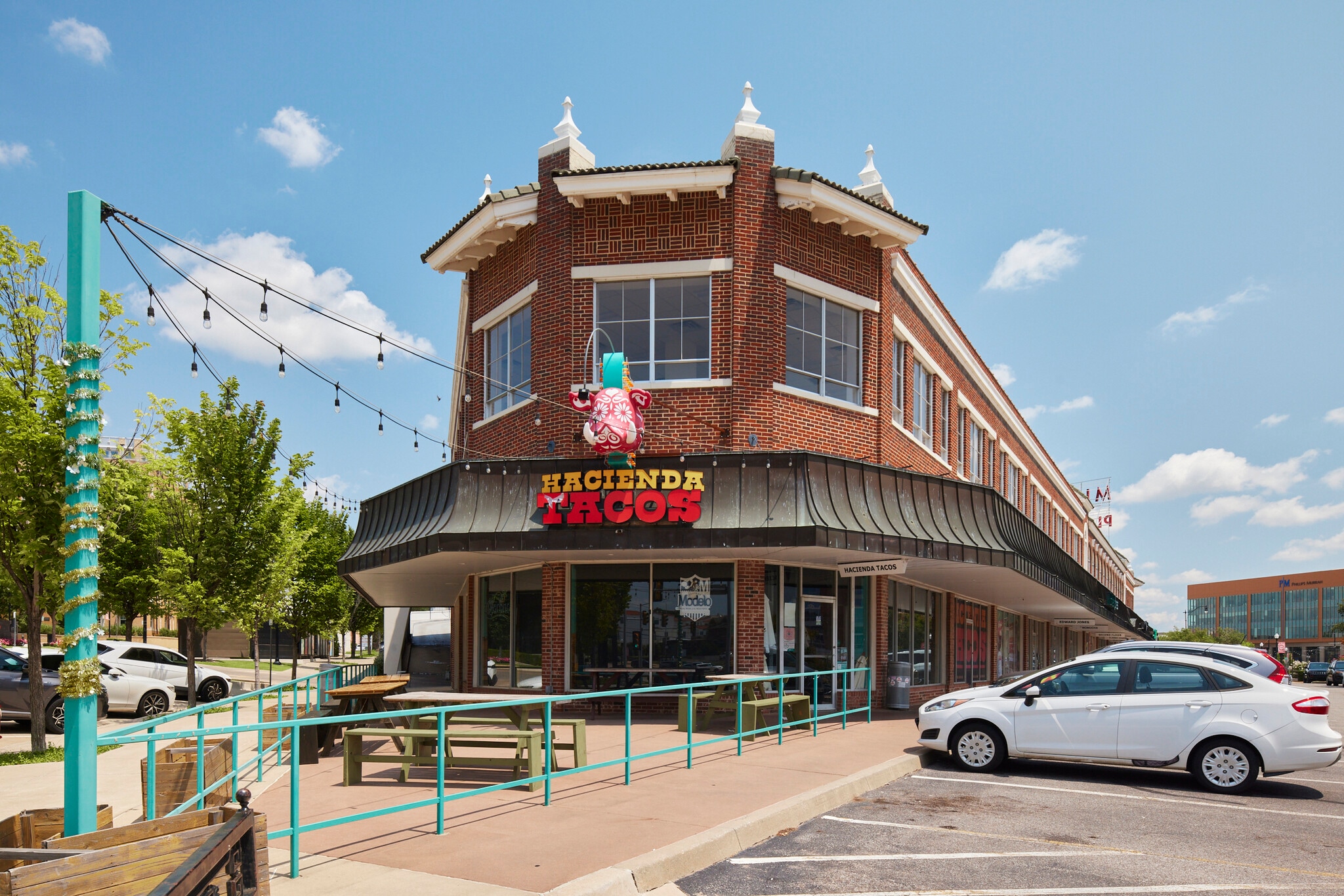 1100-1120 Classen Dr, Oklahoma City, OK à louer Photo du bâtiment- Image 1 de 5