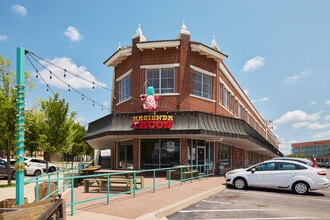 1100-1120 Classen Dr, Oklahoma City, OK à louer Photo du bâtiment- Image 1 de 5