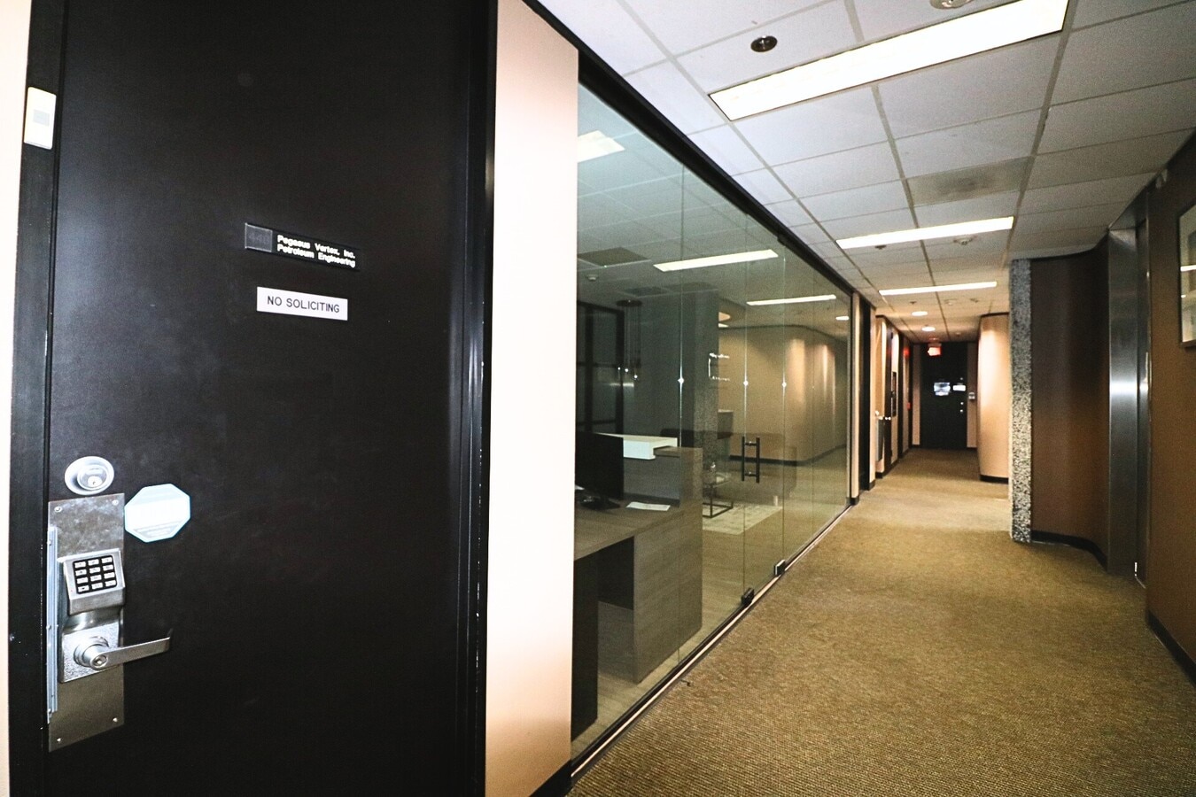 6100 Corporate Dr, Houston, TX 77036 - Unit 4-A, 4-H - - Interior Photo - Image 1 of 15
