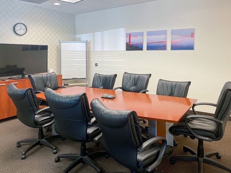 2010 Crow Canyon Pl, San Ramon, CA à louer - Photo intérieure - Image 2 de 22