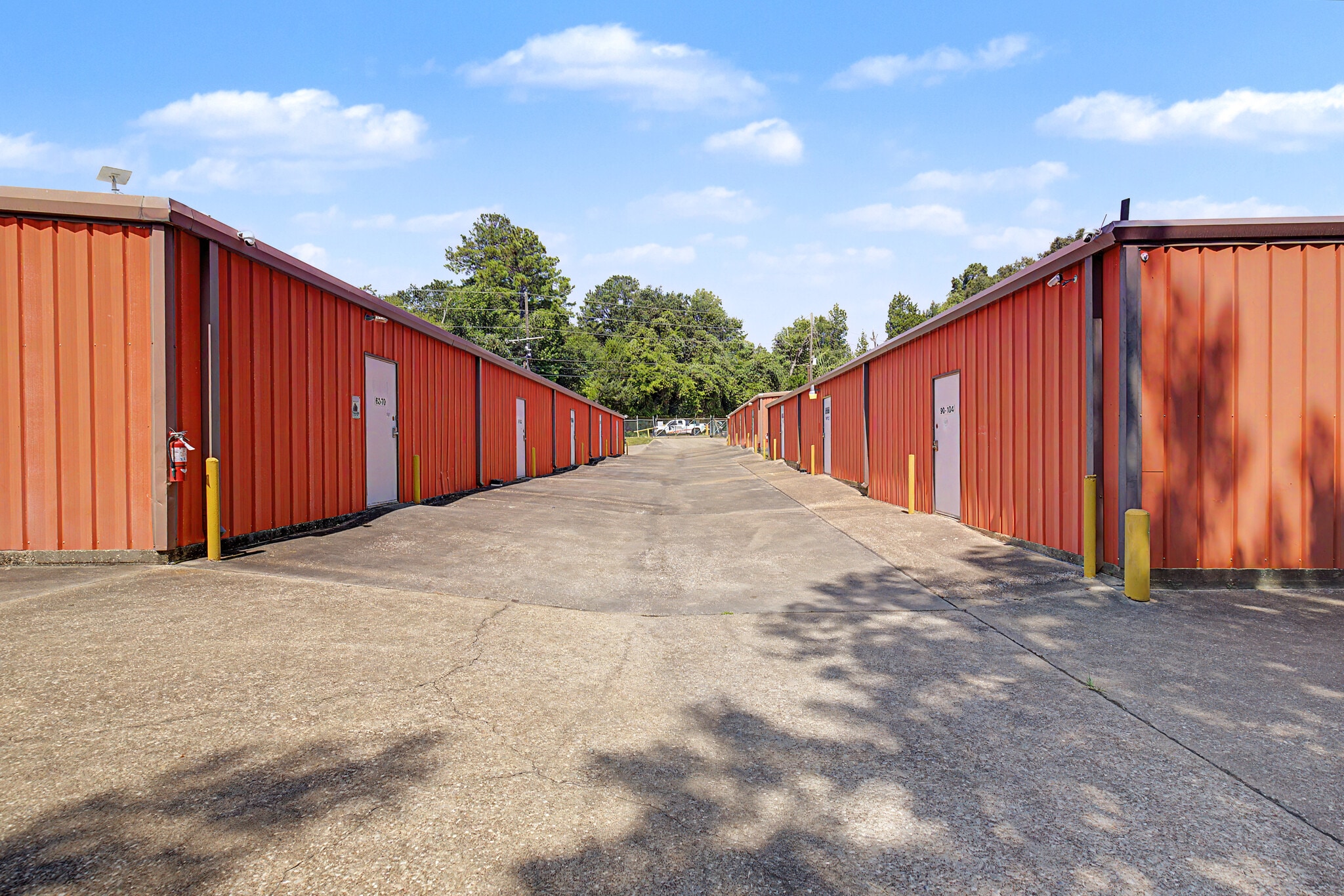1123 US Highway 190, Huntsville, TX for sale Primary Photo- Image 1 of 4