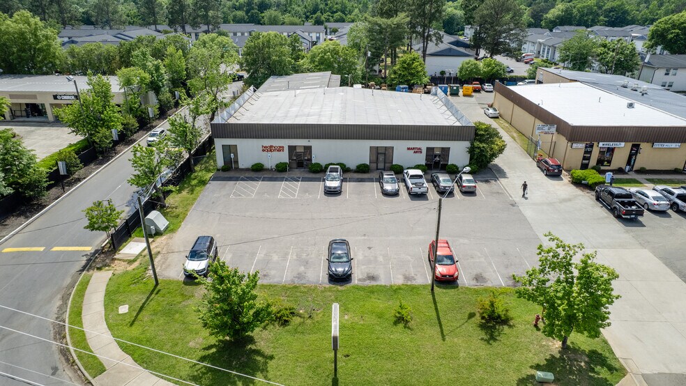 4228 Garrett Rd, Durham, NC à vendre - Photo du bâtiment - Image 1 de 7