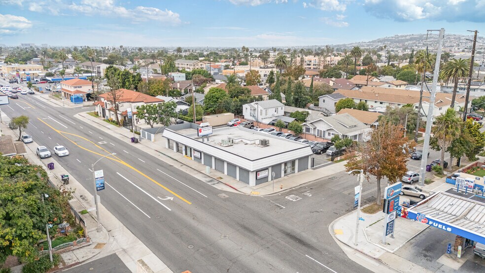 3535 E 7th St, Long Beach, CA à vendre - Photo du bâtiment - Image 3 de 42