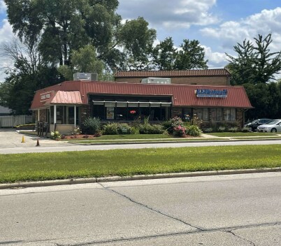 4845-4847 W Forest Home Ave, Greenfield, WI for sale Building Photo- Image 1 of 7