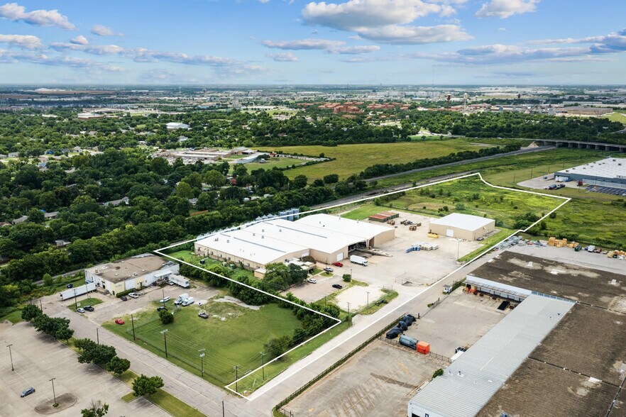 501 Precision Dr, Waco, TX à louer - Photo du bâtiment - Image 2 de 6