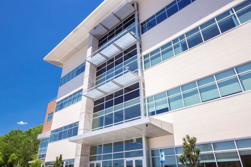 5520 Kietzke Ln, Reno, NV à louer - Photo du bâtiment - Image 2 de 3