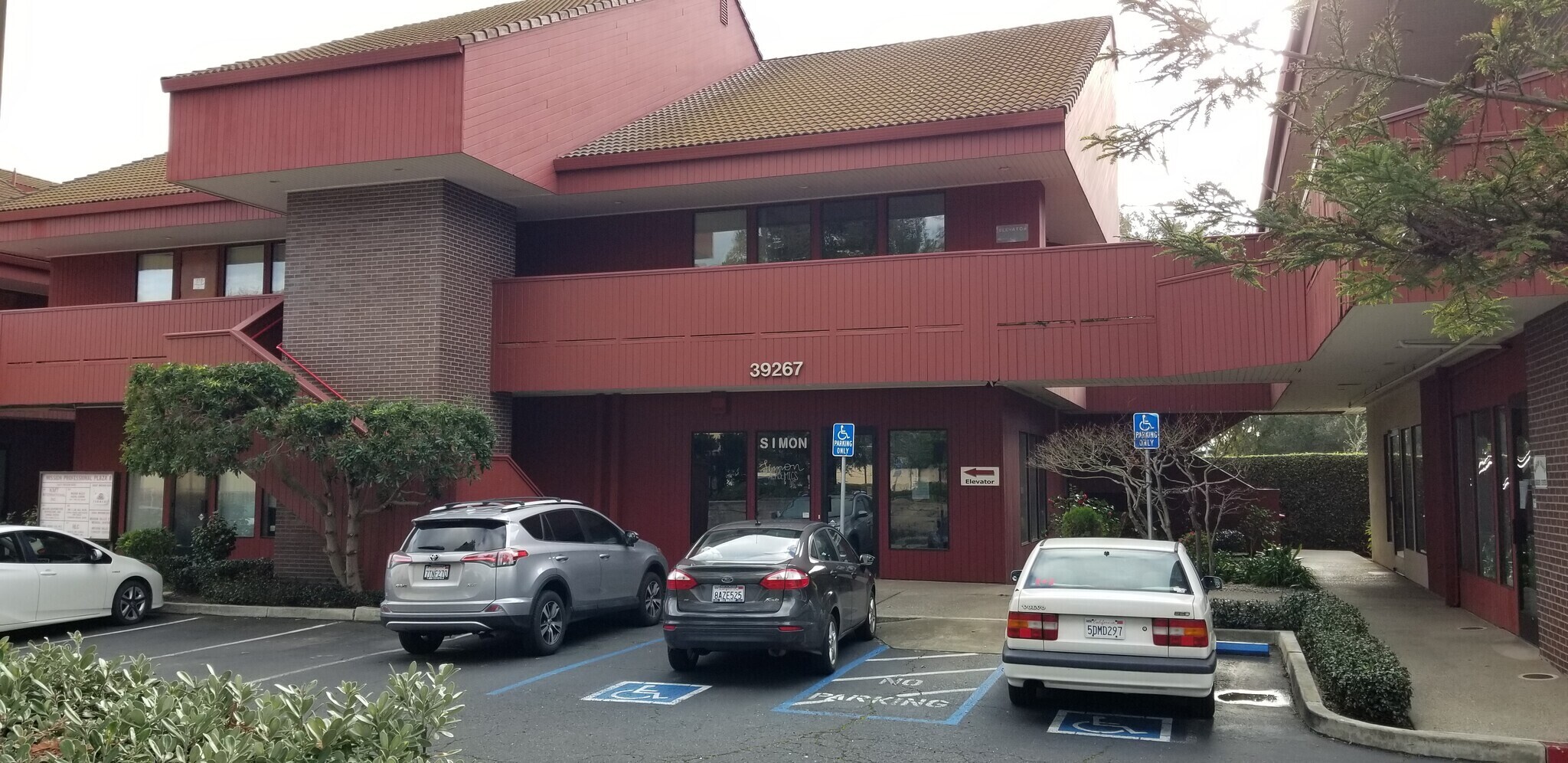 39267 Mission Blvd, Fremont, CA for lease Building Photo- Image 1 of 1