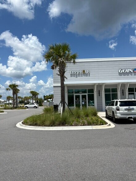 145 Beachwalk Shore Dr, Saint Johns, FL à louer - Photo du bâtiment - Image 3 de 4