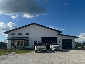 Plus de détails pour 19199 Quarry Rd, Warrenton, MO - Industriel à vendre