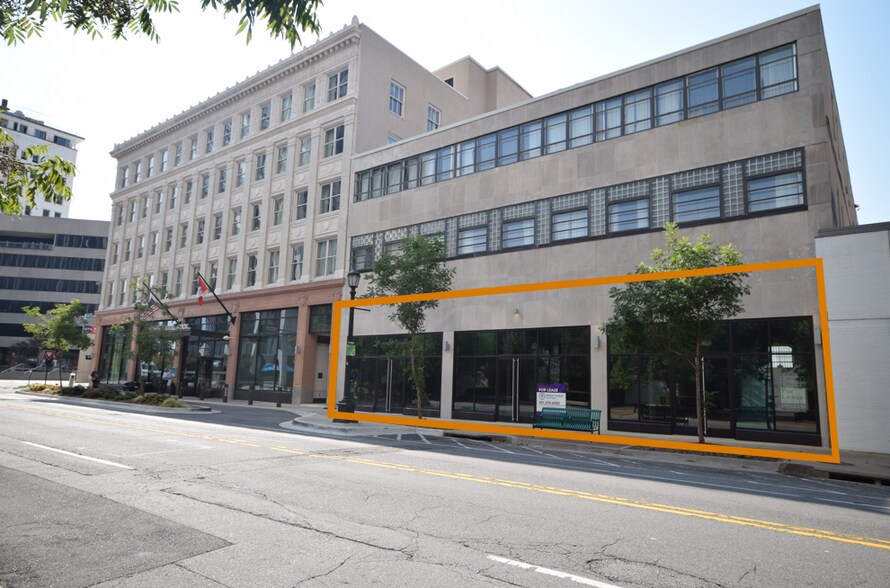 201 W Capitol Ave, Little Rock, AR à louer - Photo du bâtiment - Image 1 de 8