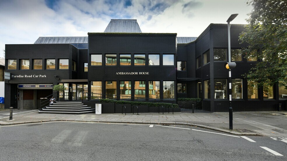 Paradise Rd, Richmond à louer - Photo du bâtiment - Image 2 de 4