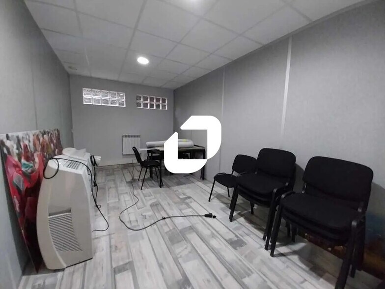 5 Avenue Pavlov, Trappes à louer - Photo du bâtiment - Image 3 de 6