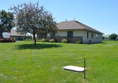 309 Brighton Ave S, Buffalo, MN for lease - Building Photo - Image 2 of 5