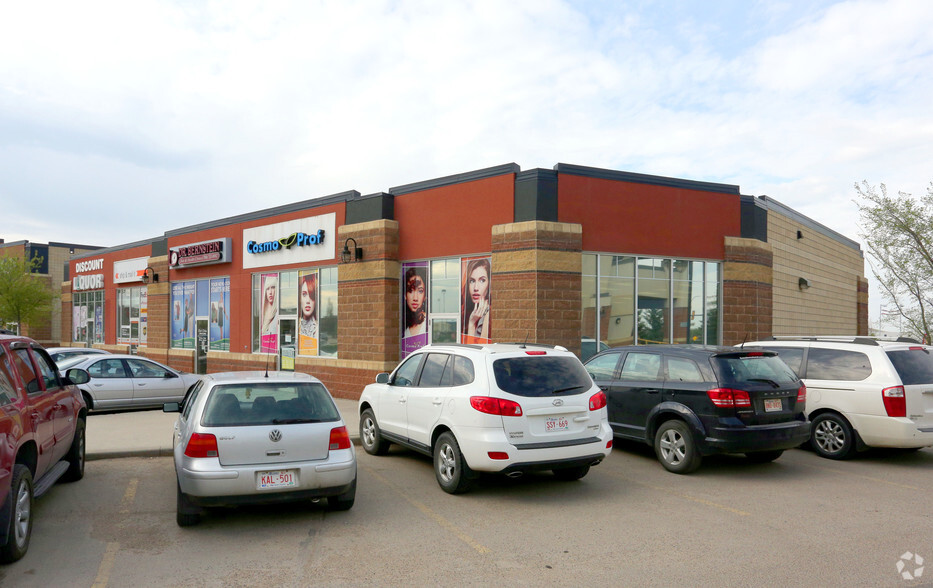 13651 St Albert Trl, Edmonton, AB for lease - Primary Photo - Image 1 of 2