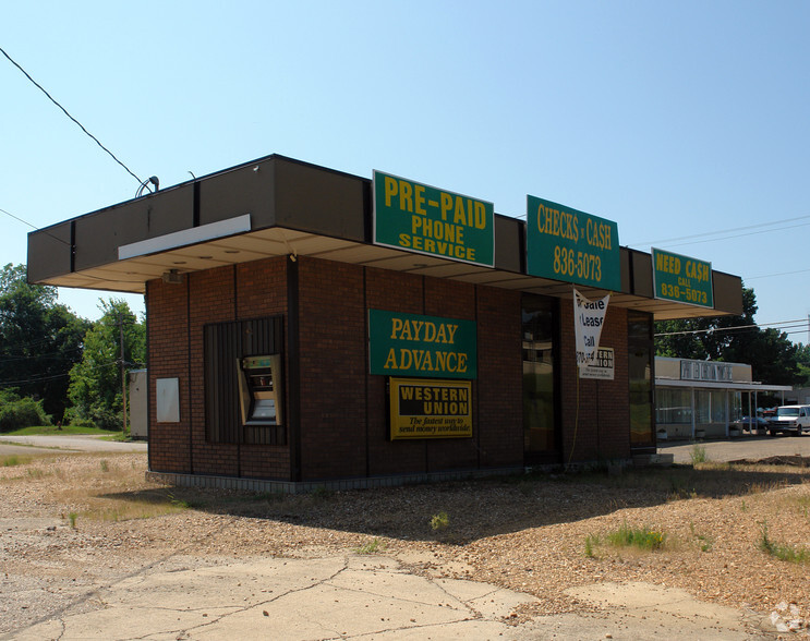 533 California Ave, Camden, AR à vendre - Photo principale - Image 1 de 1