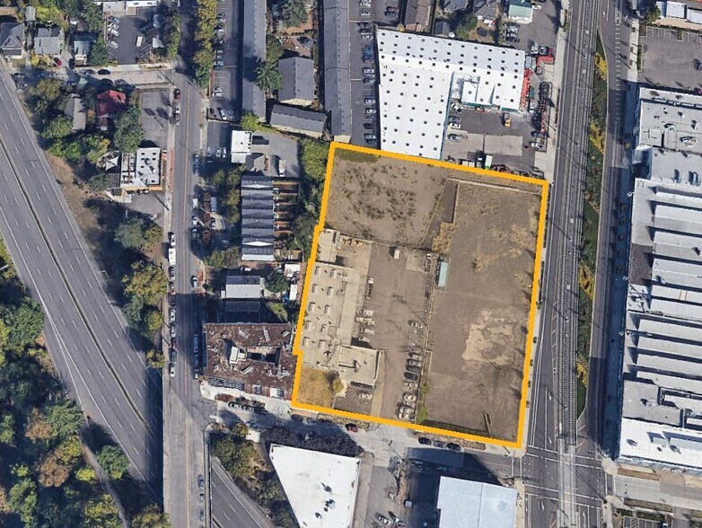 SE 17th Avenue & SE Schiller St, Portland, OR à vendre - Aérien - Image 3 de 4