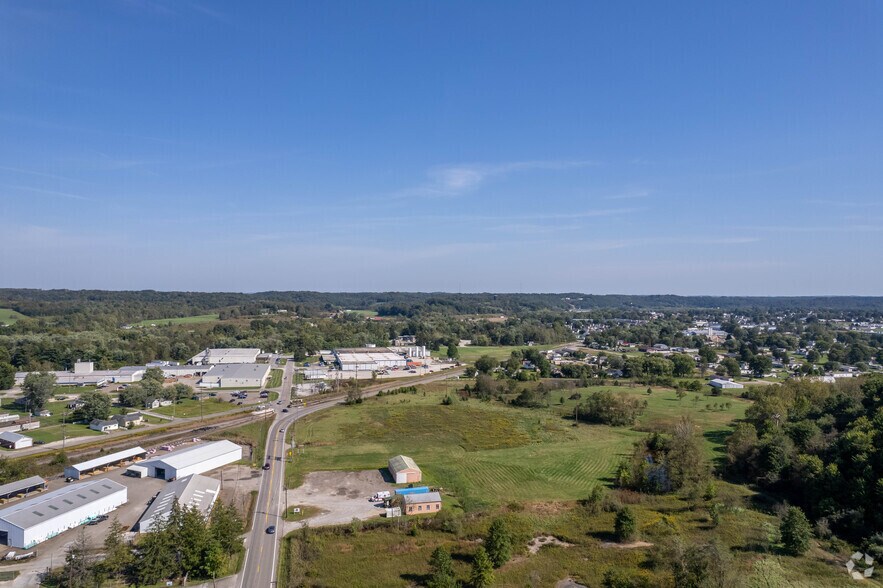 60691 Southgate Rd, Byesville, OH à vendre - Photo du bâtiment - Image 3 de 8