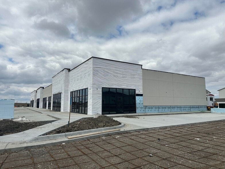 3165 33rd Street South, Fargo, ND for lease - Building Photo - Image 2 of 7