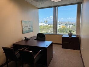 1000 Town Center Dr, Oxnard, CA à louer Photo intérieure- Image 1 de 1