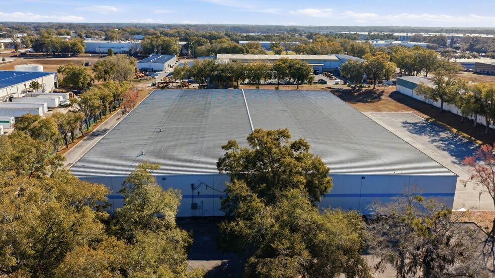 451 SW 57th Ave, Ocala, FL à louer - Photo du bâtiment - Image 3 de 38