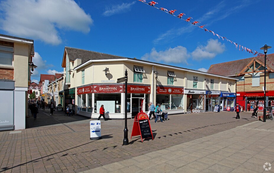 Chequers Ct, Fenstanton à louer - Photo du bâtiment - Image 2 de 7