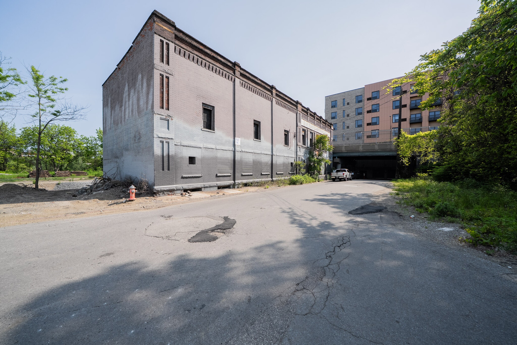 2446 25th St, Cleveland, OH à vendre Photo principale- Image 1 de 7