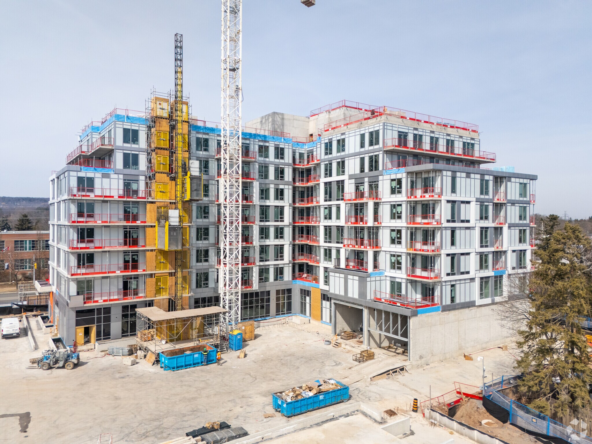 484-490 Plains Rd E, Burlington, ON for sale Primary Photo- Image 1 of 3