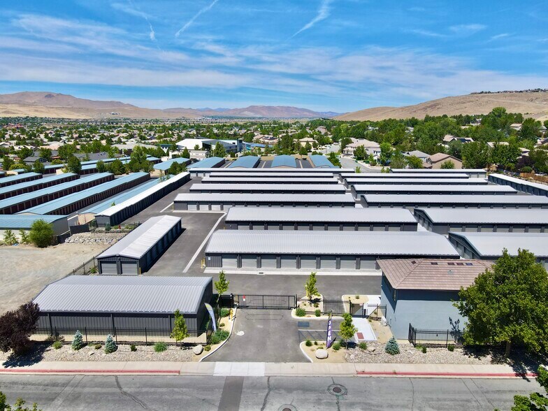 1470 Disc dr, Sparks, NV à vendre - Photo du bâtiment - Image 3 de 6