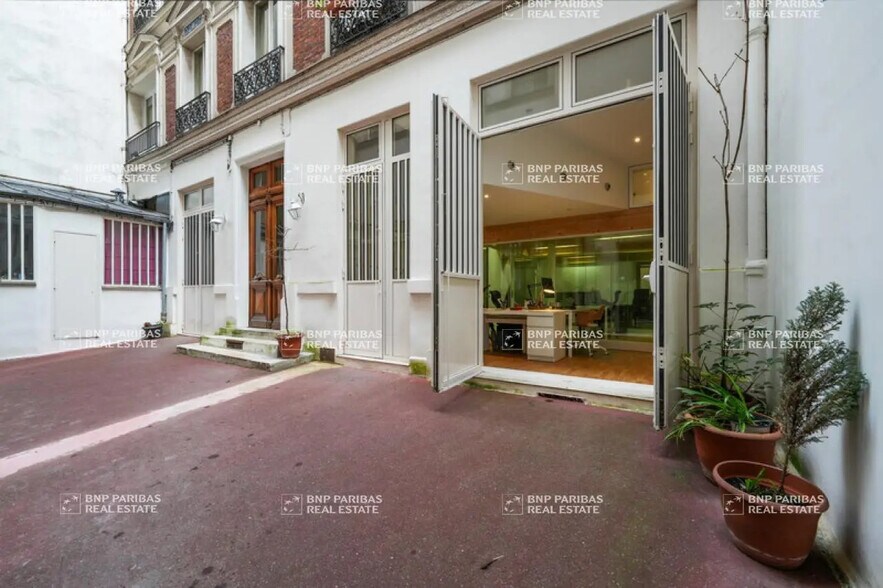 5 Avenue De L'Observatoire, Paris à louer - Photo du bâtiment - Image 1 de 16