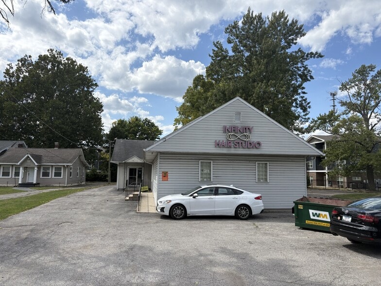 4550 Allisonville Rd, Indianapolis, IN for sale - Building Photo - Image 3 of 4