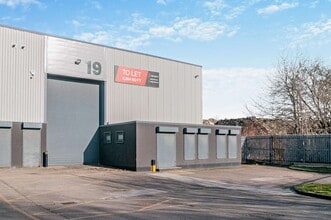 9-19 Lenton Dr, Leeds à louer Photo du bâtiment- Image 2 de 7