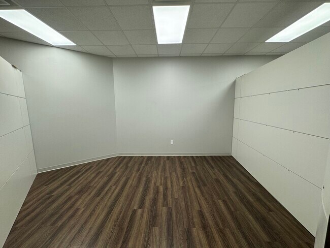 Plus de détails pour 249 N College Rd, Lafayette, LA - Bureau à louer