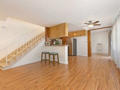 711 Grant St, Santa Monica, CA à vendre - Photo intérieure - Image 3 de 3