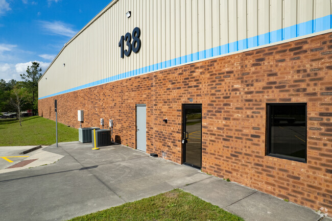 Plus de détails pour 138 Industrial Blvd, Rincon, GA - Industriel à louer