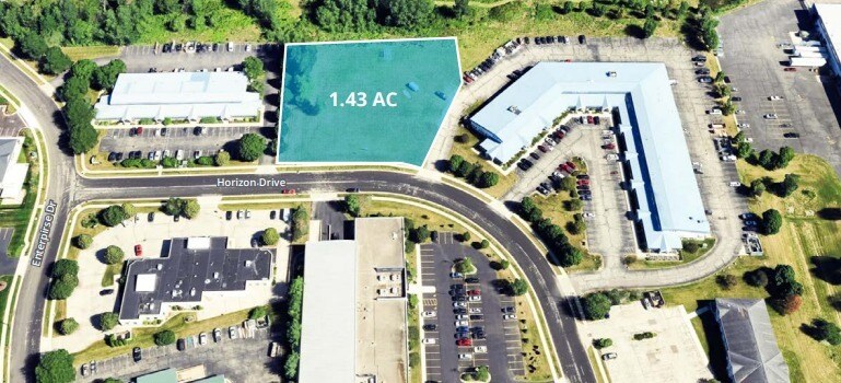 221 Horizon Dr, Verona, WI for sale - Building Photo - Image 1 of 2