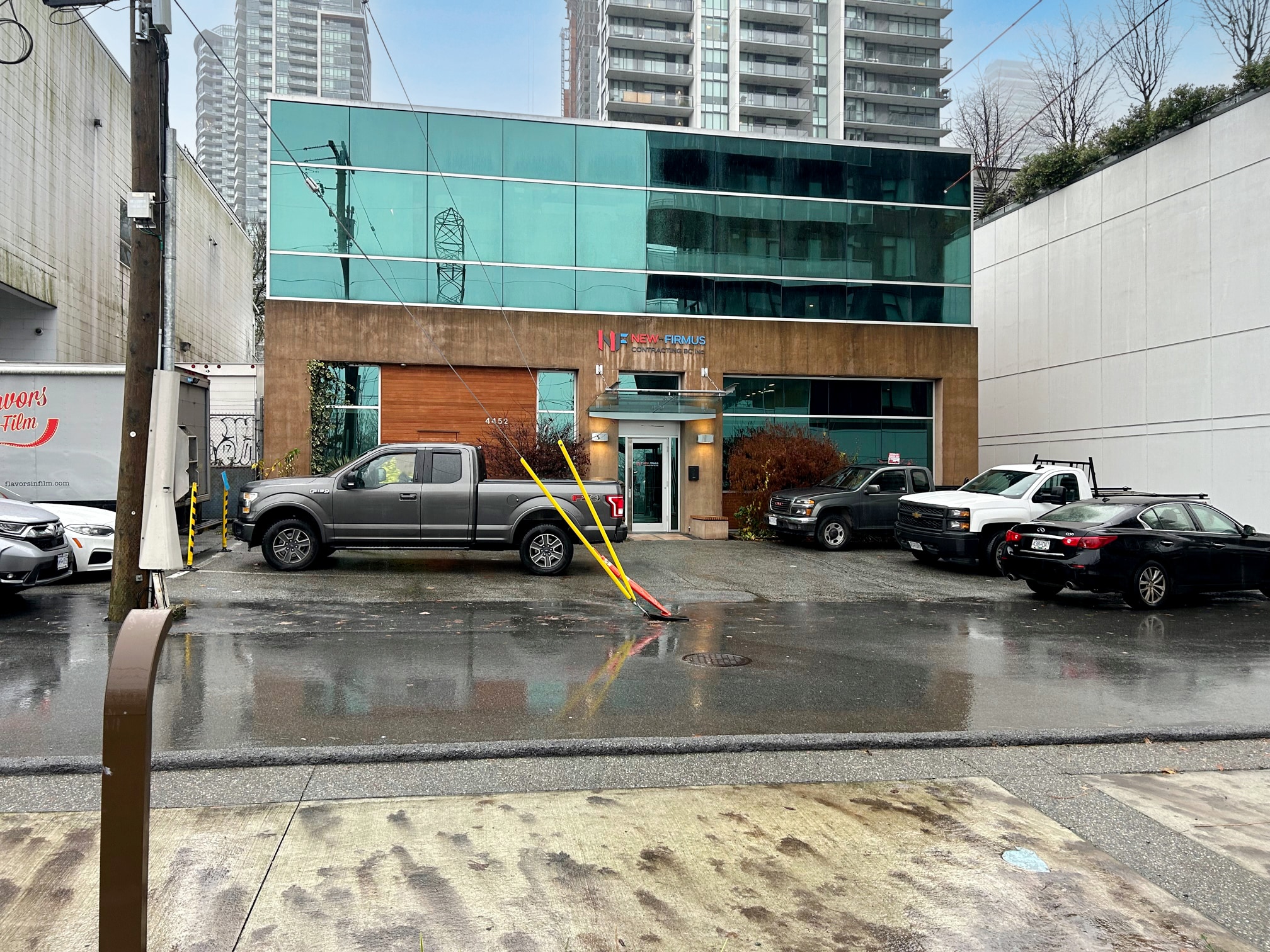 4450-4452 Juneau St, Burnaby, BC for lease Interior Photo- Image 1 of 5