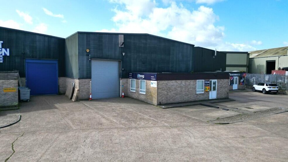 11A Moss Rd, Witham à louer - Photo du bâtiment - Image 1 de 13