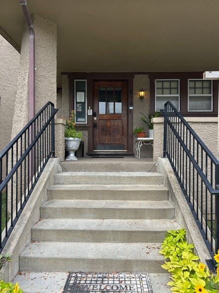 616 4th St SW, Cedar Rapids, IA à louer - Photo du bâtiment - Image 3 de 18