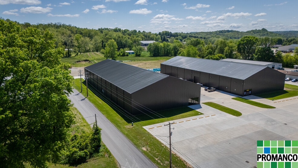176 Mitchell's Ln, Marietta, OH for lease - Building Photo - Image 1 of 10