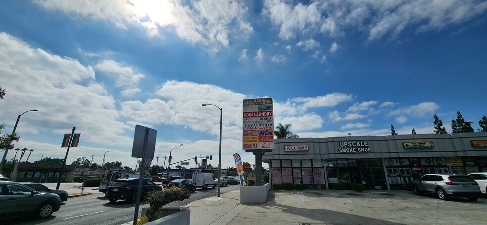 6300-6320 Florence Ave, Bell Gardens, CA à louer - Photo du bâtiment - Image 2 de 2