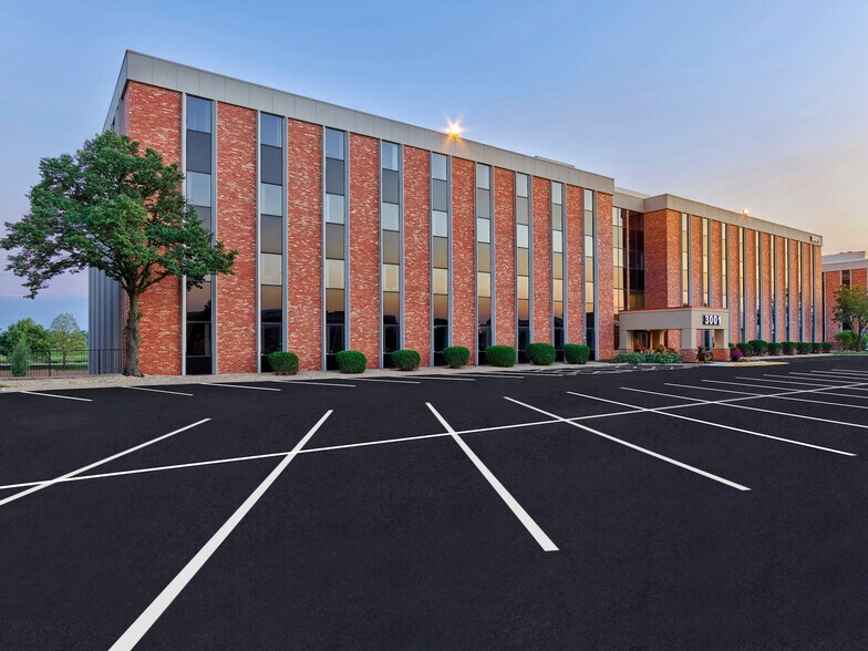 3001 Metro Dr, Bloomington, MN à louer - Photo du bâtiment - Image 1 de 5