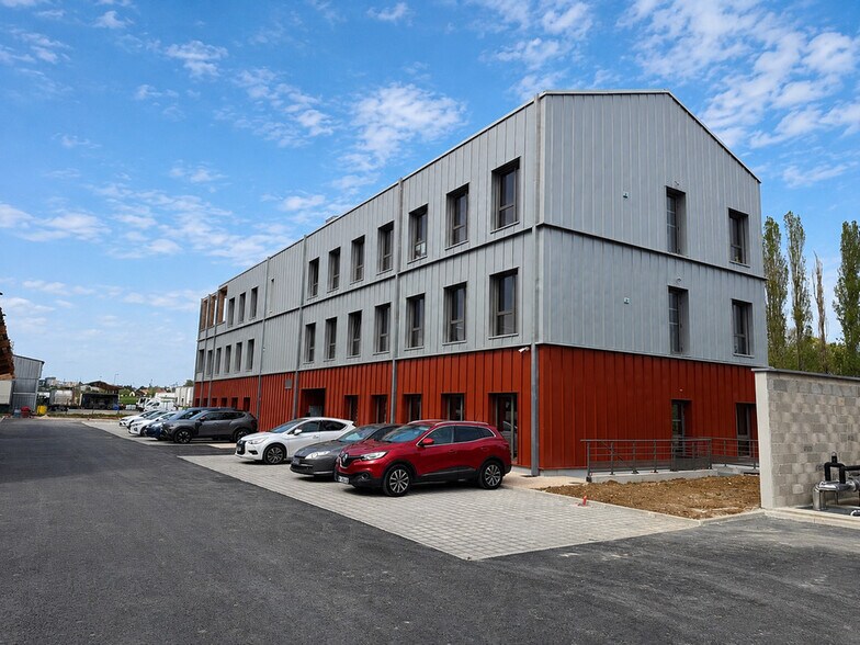 22 Boulevard De L'Europe, Quetigny à louer - Photo du bâtiment - Image 2 de 3