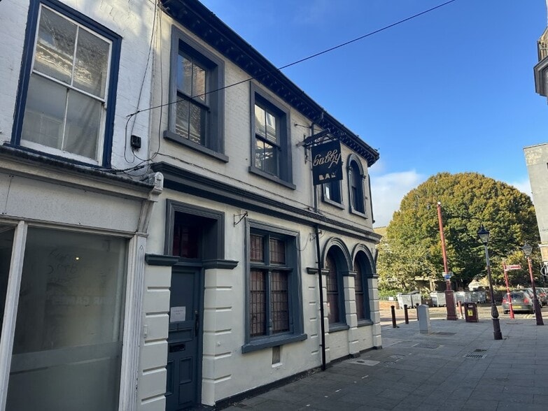 5-5A George St, Great Yarmouth for sale - Building Photo - Image 2 of 8