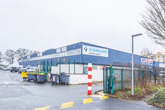 Plus de détails pour 4 Route De Longjumeau, Chilly-Mazarin - Bureau, Local d'activités à louer