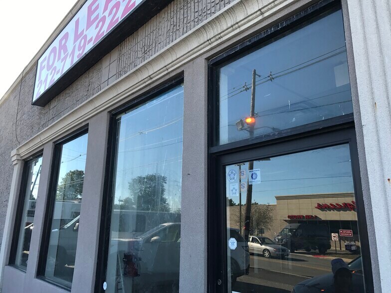 851 Van Houten Ave, Clifton, NJ à louer - Photo du bâtiment - Image 2 de 15